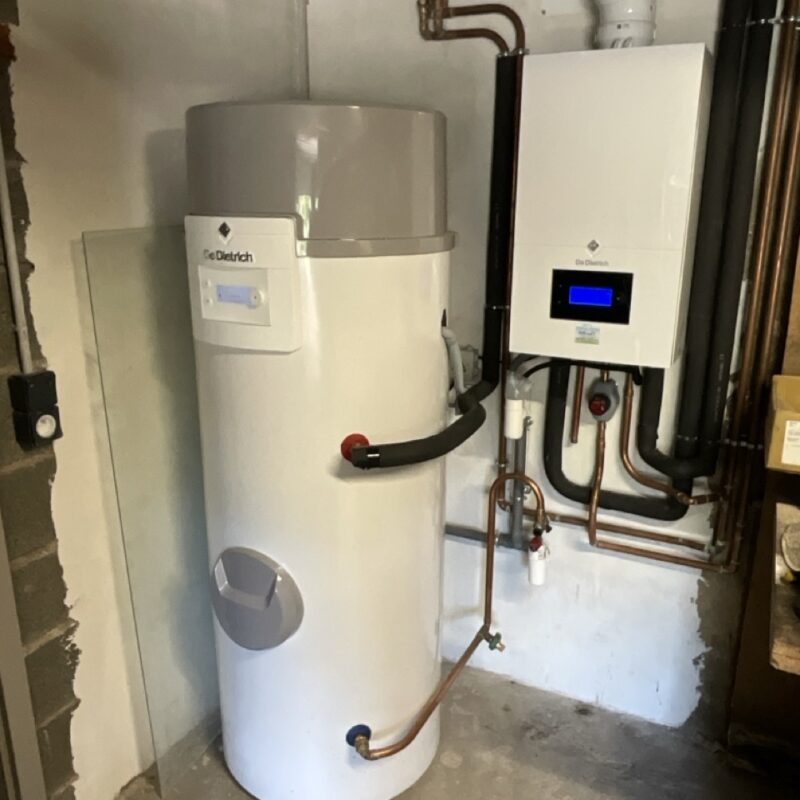 CHAUFFE EAU THERMODYNAMIQUE_1 800X800 | Rosé Fils Installation de pompes à chaleur et de solutions en énergies renouvelables proche de Colmar et Soultzmatt Gérardmer 4